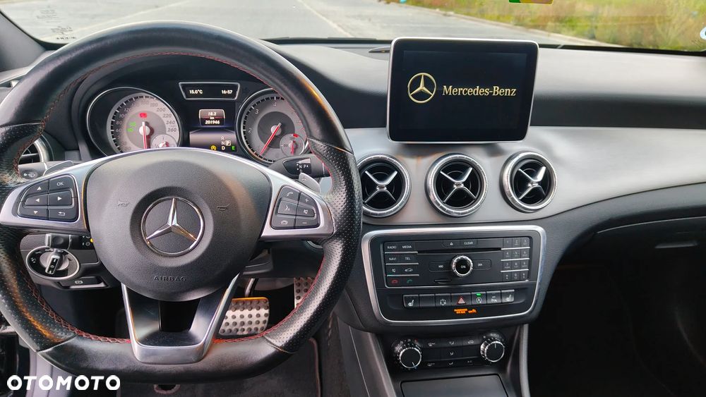 Mercedes-Benz CLA 200 (CDI) d 7G-DCT AMG Line - 12