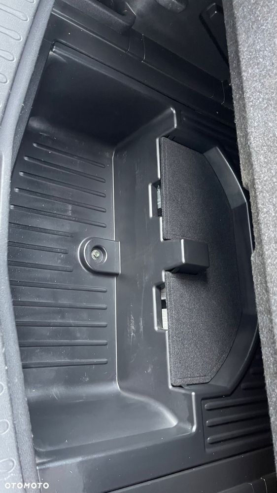 Nissan Note 1.5 dCi Tekna EU6 - 28