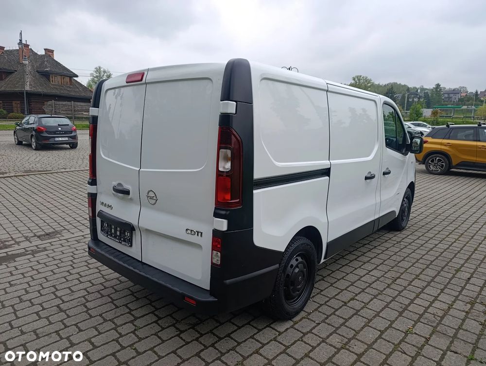 Opel VIVARO - 8