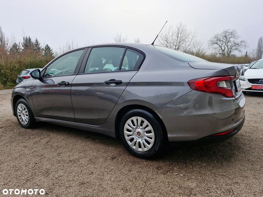 Fiat Tipo 1.4 16V Easy - 3