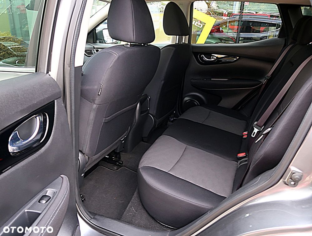 Nissan Qashqai 1.6 Tekna S/S - 11
