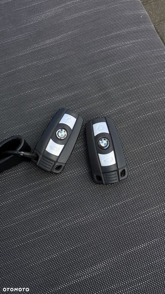 BMW X1 xDrive20d - 14