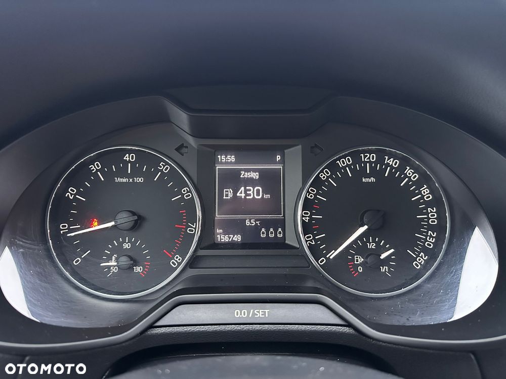 Skoda Octavia 1.8 TSI Elegance DSG - 24