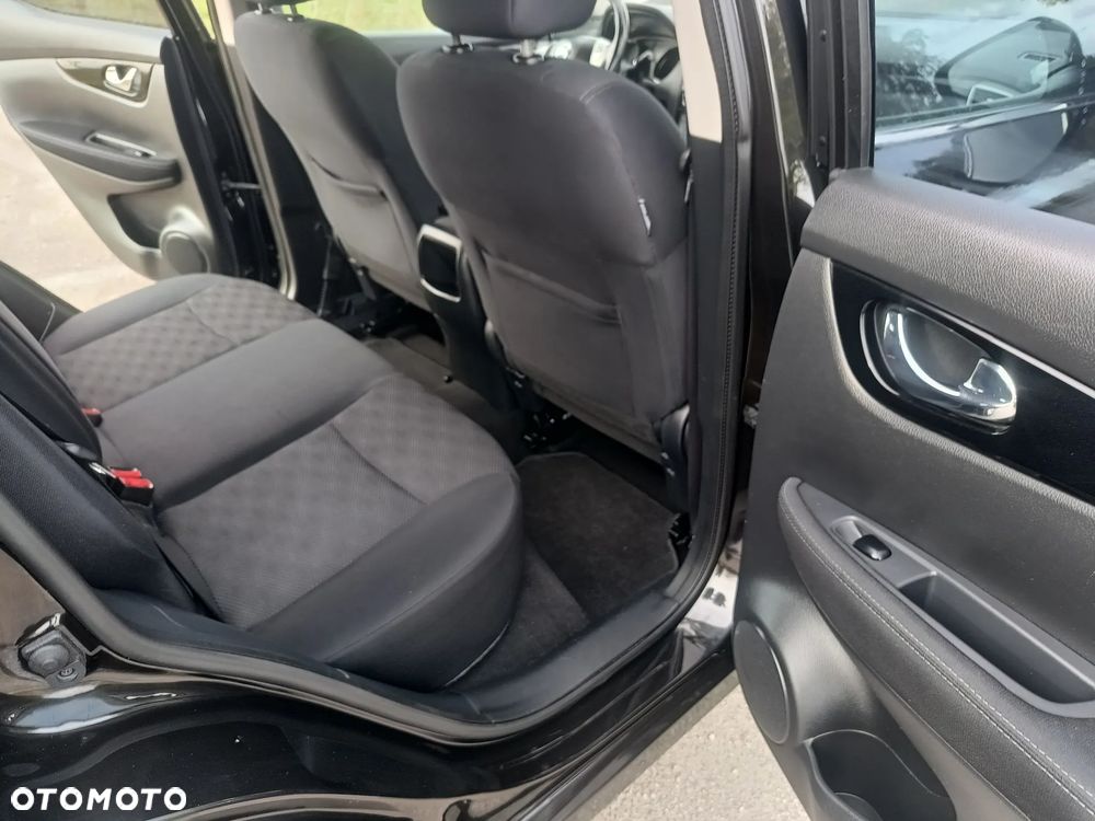 Nissan Qashqai - 10