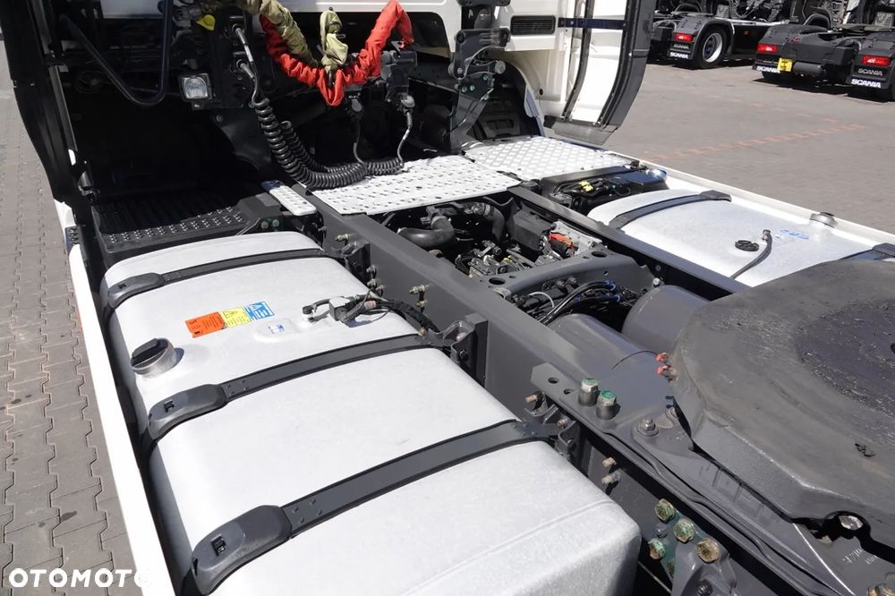 Scania R 450 / RETARDER / ZBIORNIKI 1 400 L / EURO 6 - 14