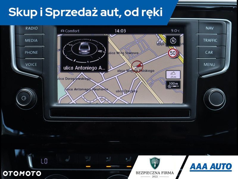 Volkswagen Passat - 14
