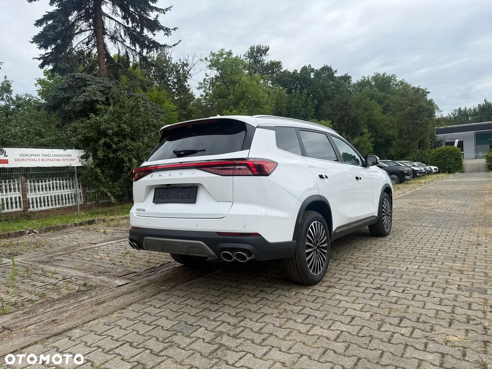 Chery Tiggo 8 1.6 T-GDI Prestige DCT - 6