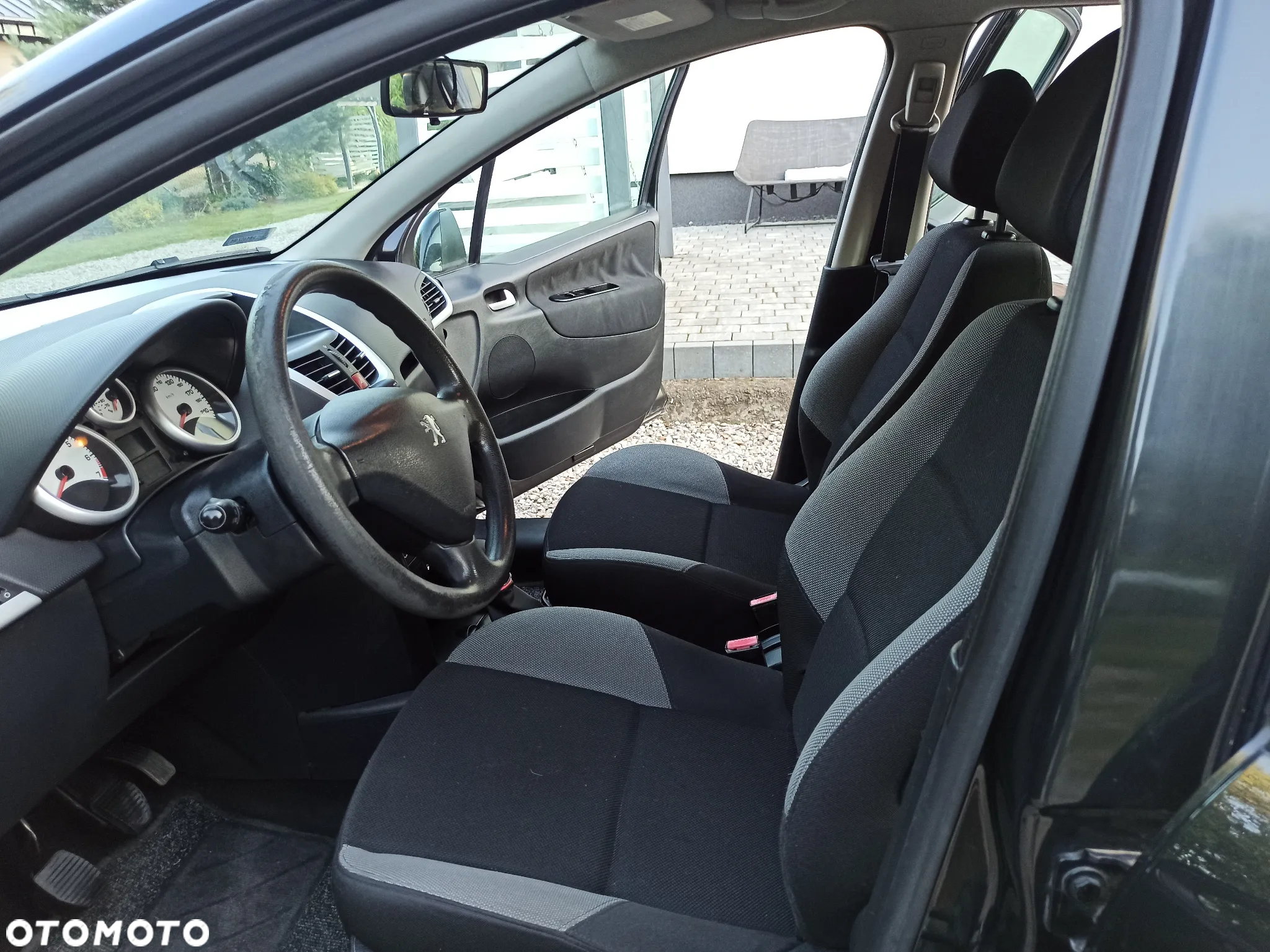Peugeot 207 1.4 Trendy - 10