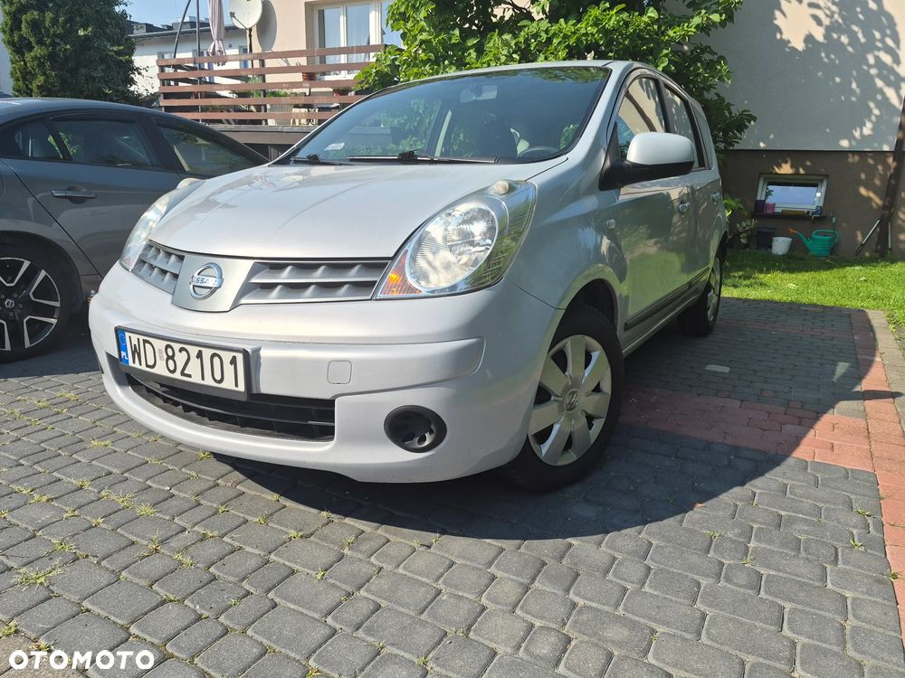 Nissan Note 1.6 Tekna - 2