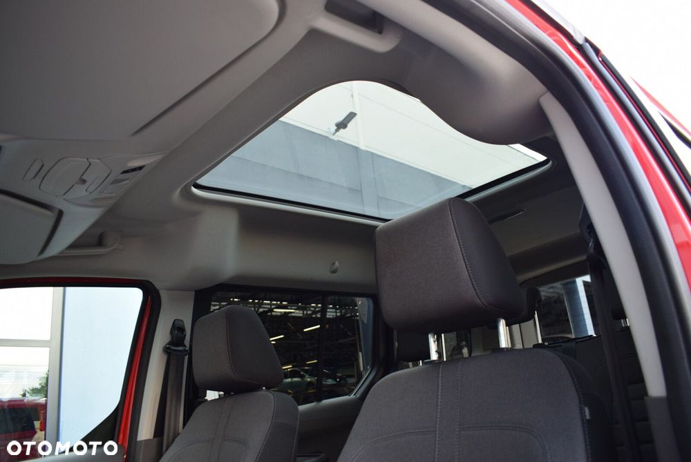 Ford Tourneo Connect Grand - 25