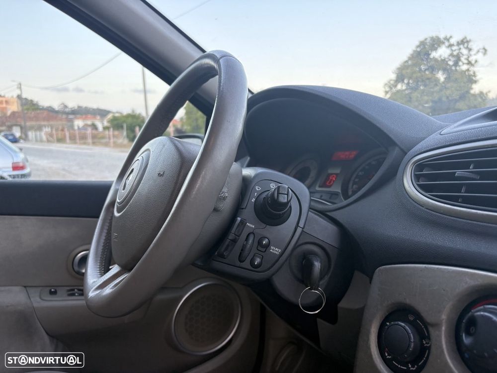 Renault Clio 1.2 16V Dynamique - 7