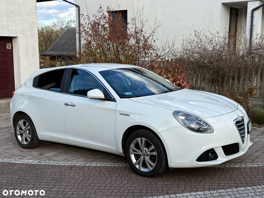 Alfa Romeo Giulietta 10-14 - 36