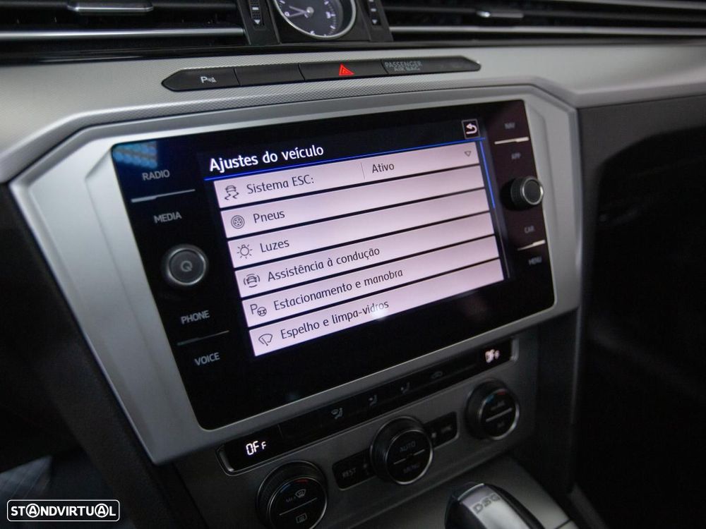 VW Passat Variant 2.0 TDi Business Package DSG - 21