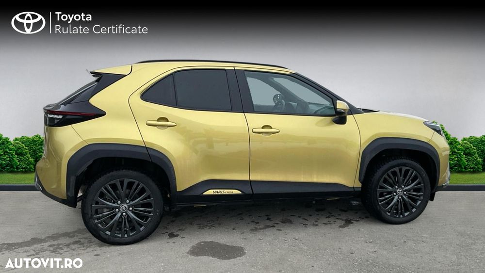 Toyota Yaris Cross 1.5 VVT-i HSD 130 4x4 HEV Exclusive - 17