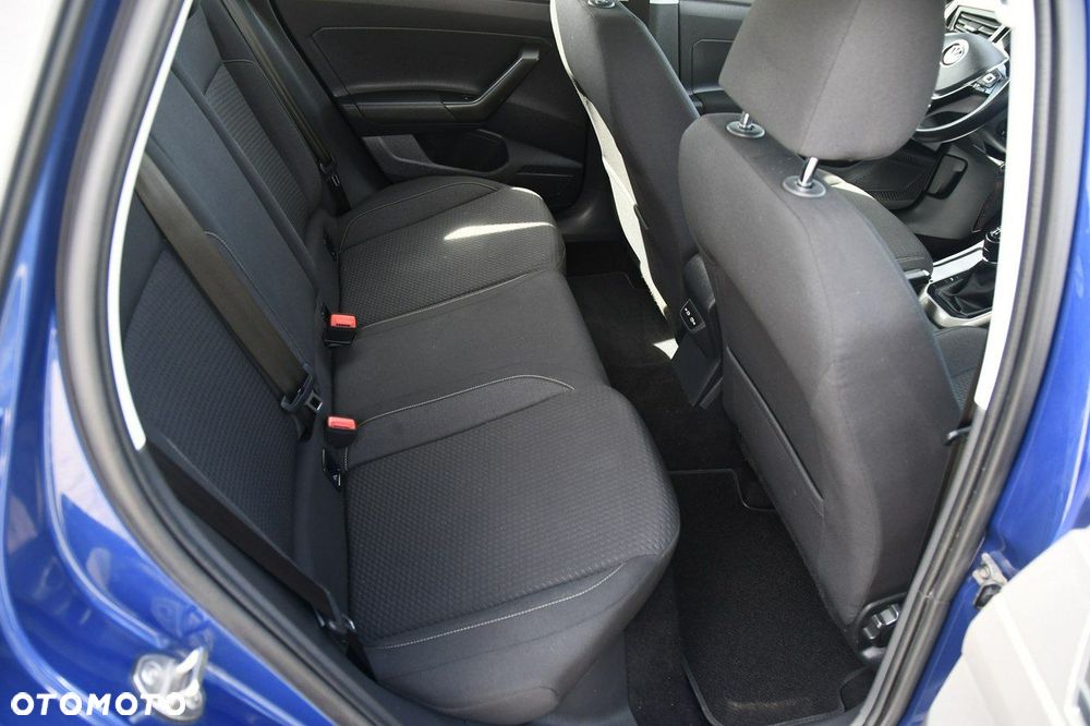 Volkswagen Polo - 18