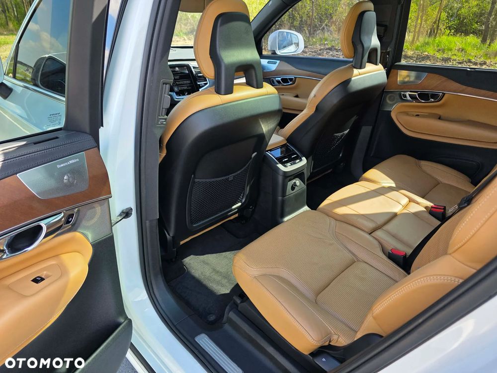 Volvo XC 90 T8 AWD Plug-In Hybrid Inscription 7os - 4