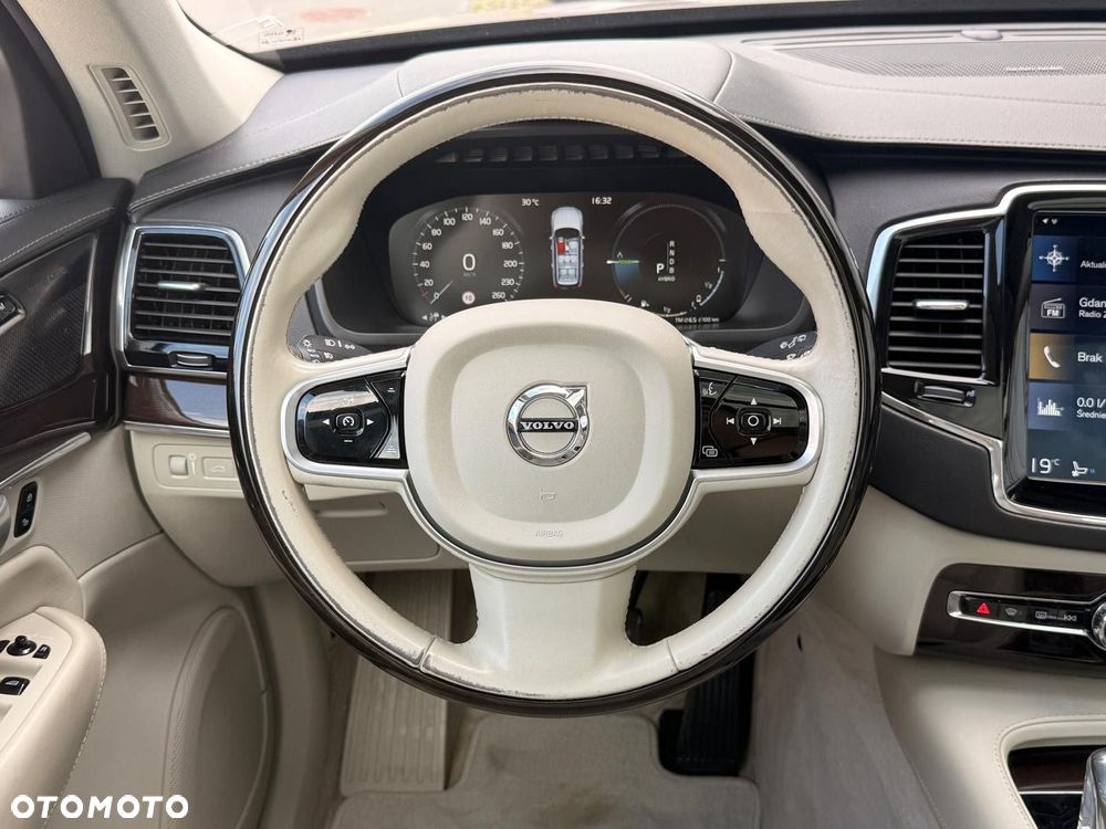 Volvo XC 90 T8 AWD Plug-In Hybrid Inscription 7os - 12