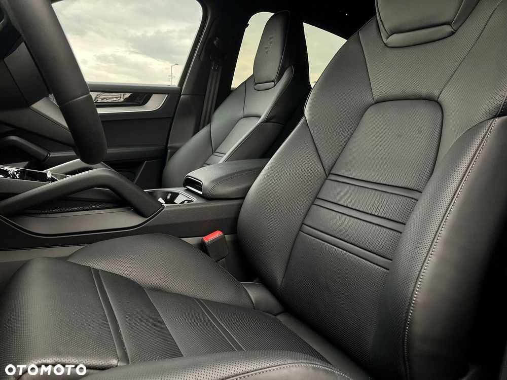 Porsche Cayenne Coupe - 14