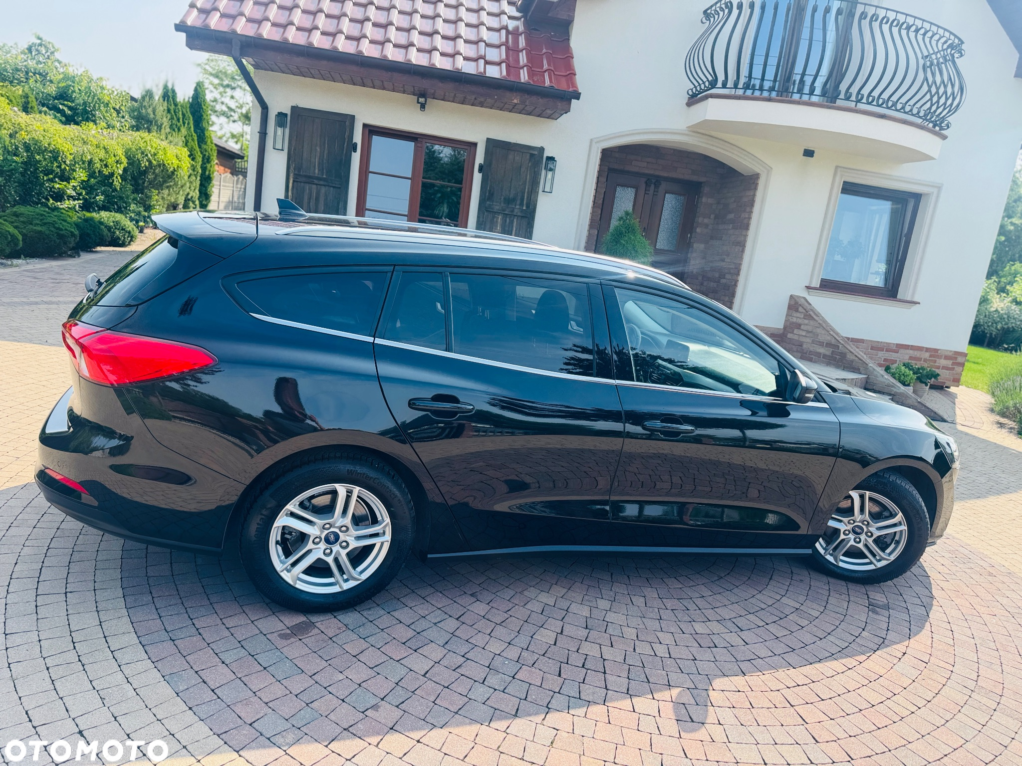 Ford Focus 1.5 EcoBlue Start-Stopp-System TITANIUM - 2