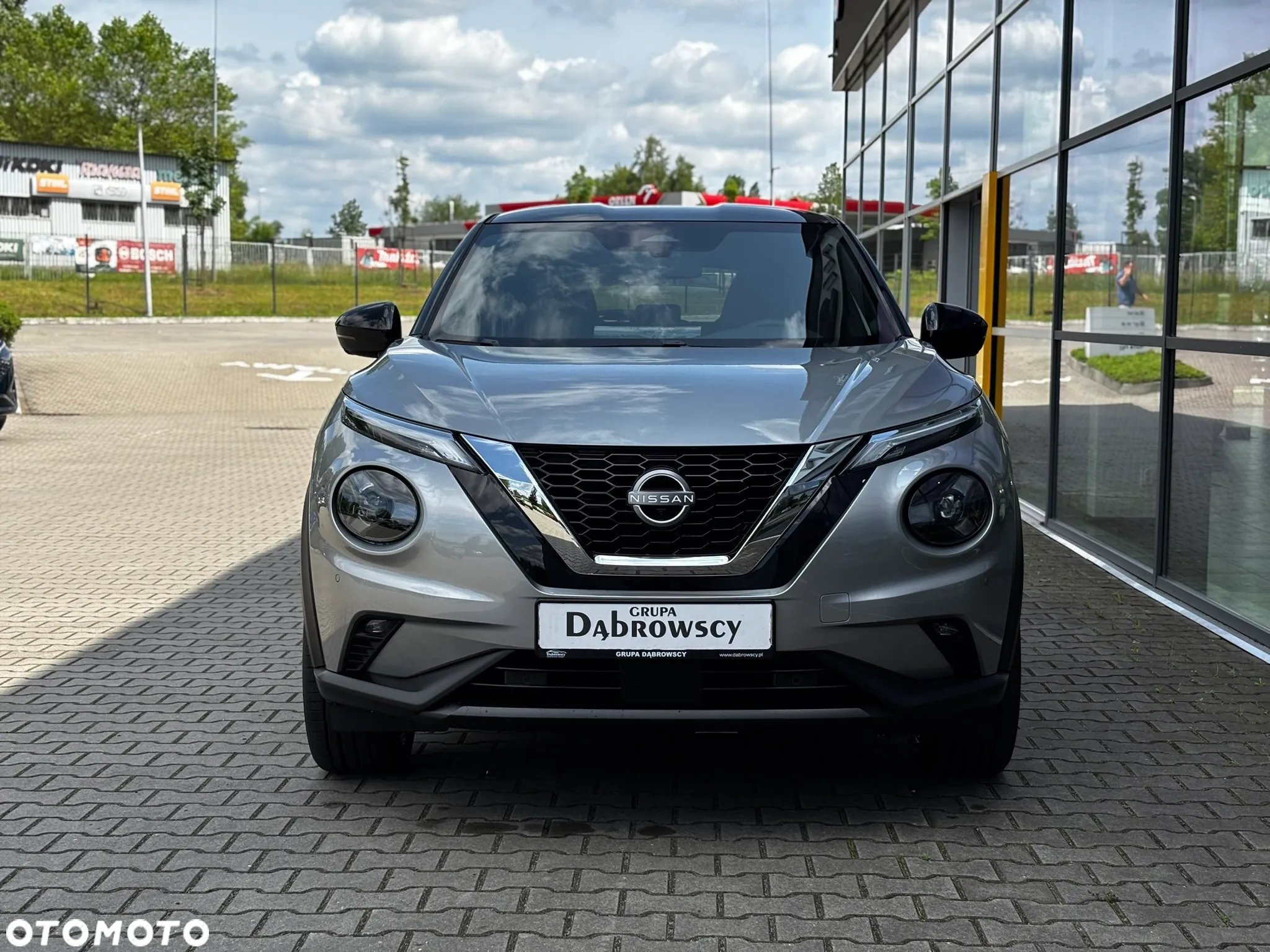 Nissan Juke 1.0 DIG-T N-Connecta DCT - 4