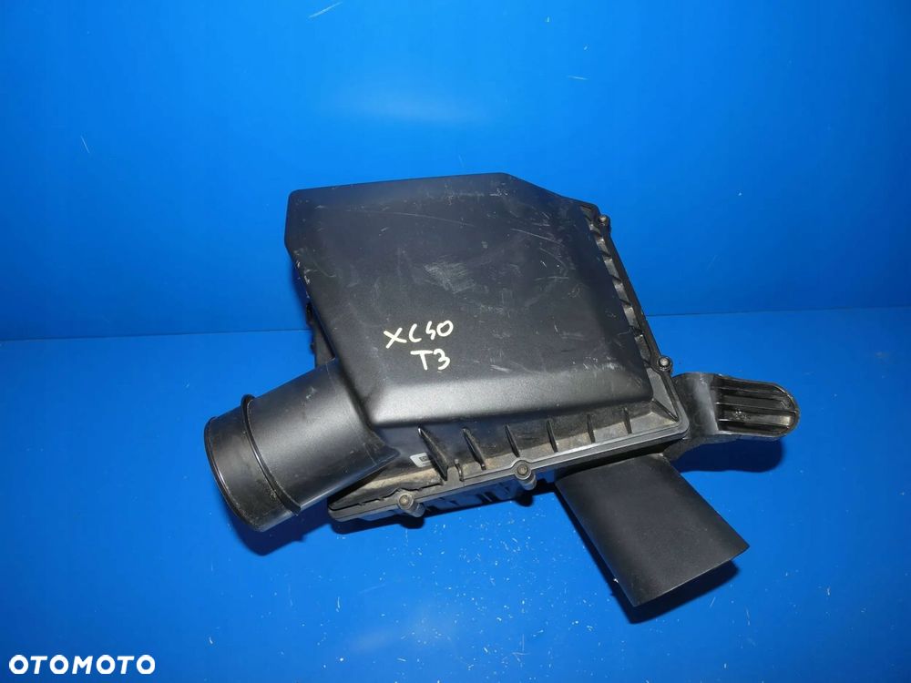 VOLVO XC40 1.5 TB OBUDOWA FILTRA POWIETRZA - 1