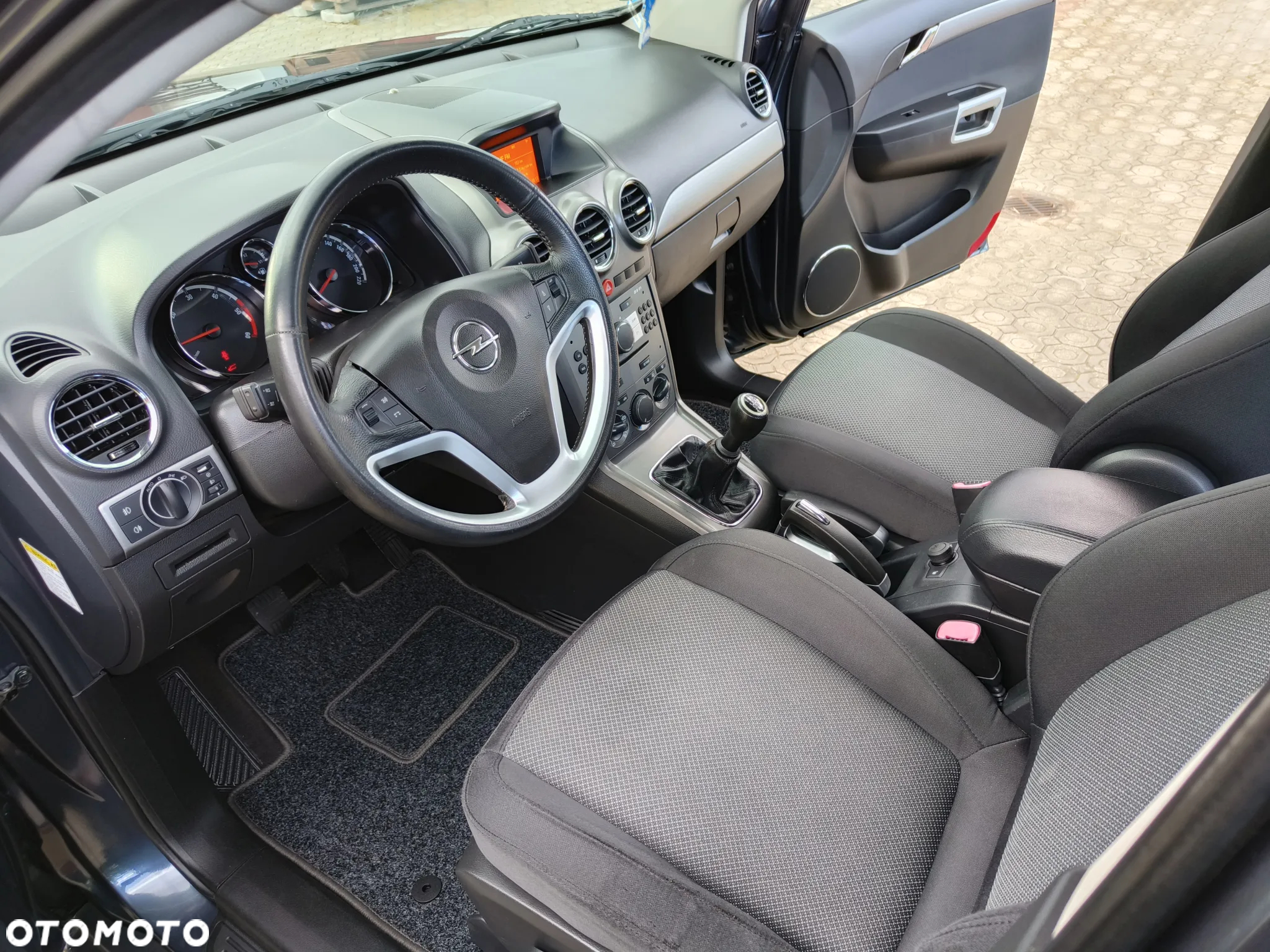 Opel Antara - 17