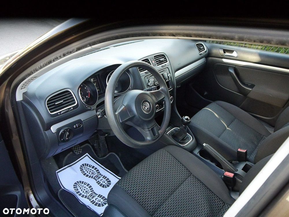 Volkswagen Golf - 21