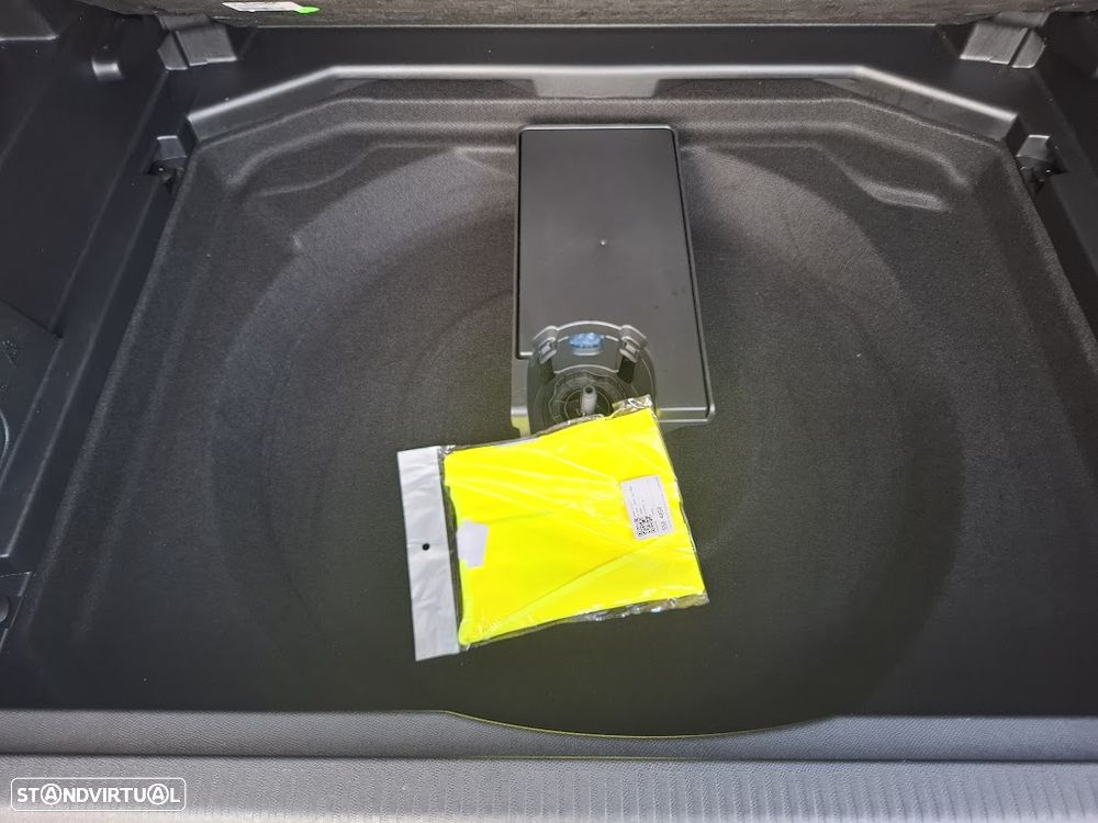 Peugeot 3008 1.2 PureTech Allure EAT8 - 46