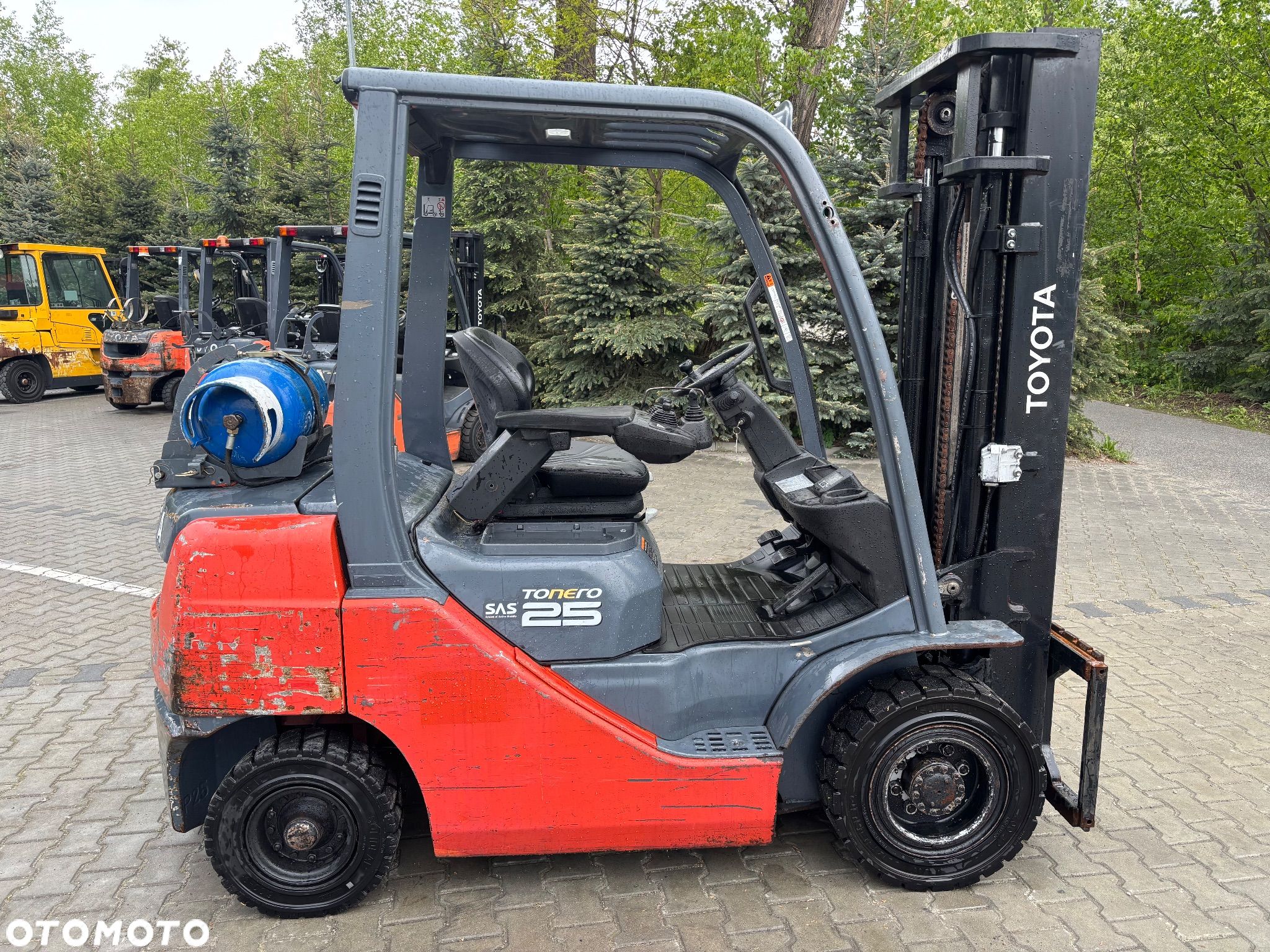 Toyota 8fdf25 8fd25 2,5t klima przesuw pozycjoner - 1