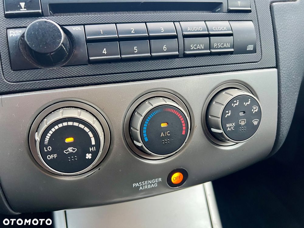 Nissan Altima - 23