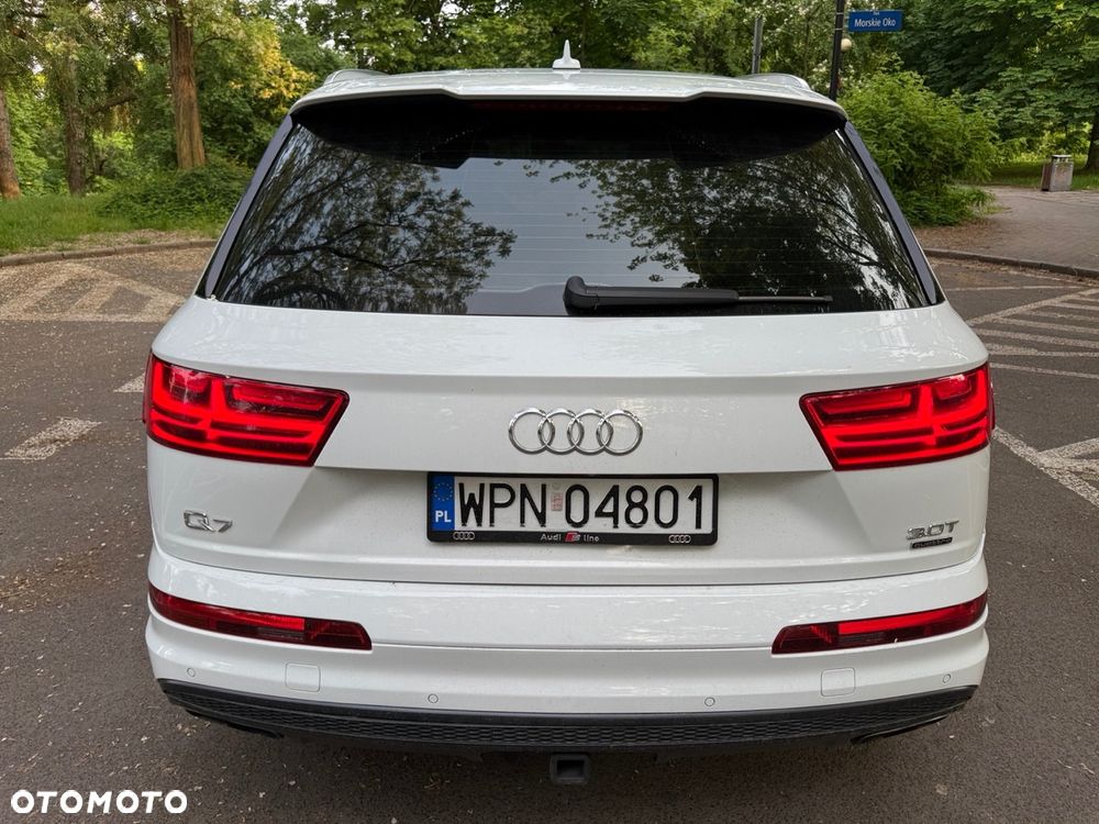 Audi Q7 - 4