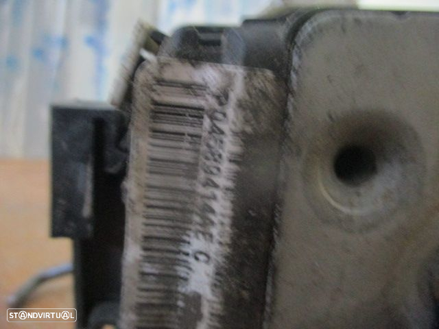 Fecho P04589414AE DODGE CALIBER 2008 2.0 CRD 140CV 5P PRETO TD 4 PINOS - 2