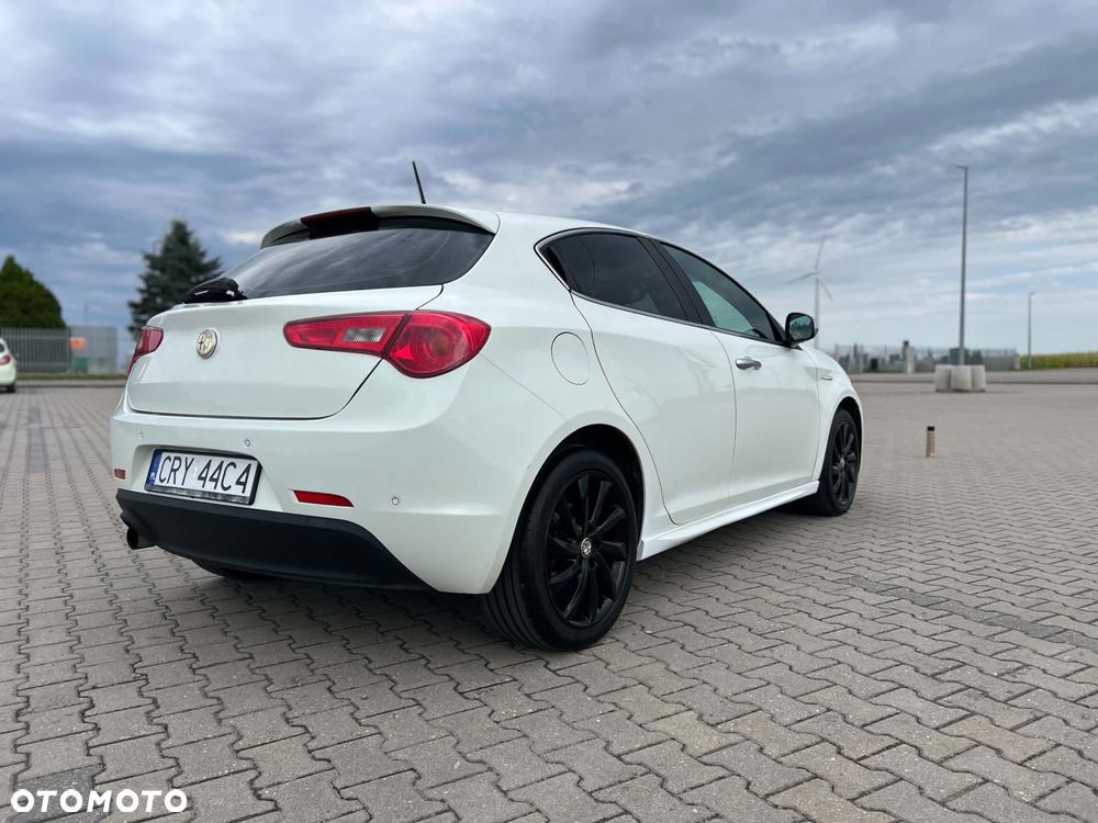 Alfa Romeo Giulietta - 4