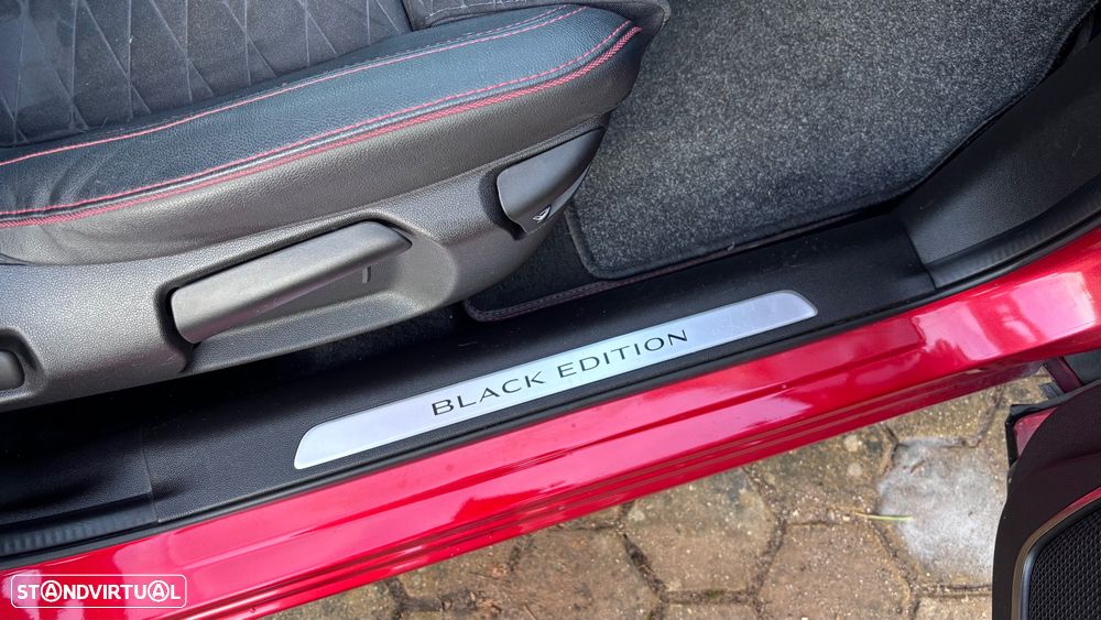 Renault Kadjar 1.3 TCe Black Edition EDC - 24