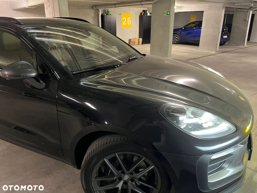 Porsche Macan T - 12