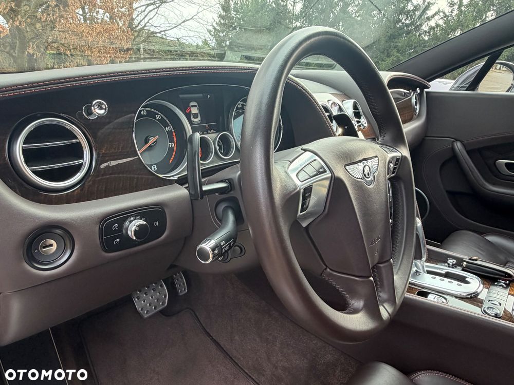 Bentley Continental GT - 28