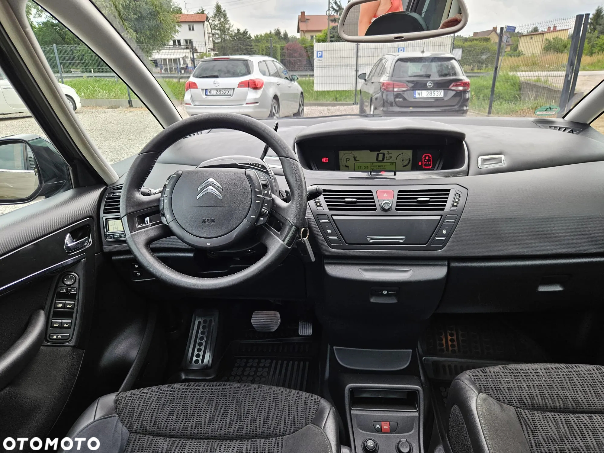 Citroën C4 Grand Picasso 2.0 HDi FAP (7-Sitzer) Exclusive - 21