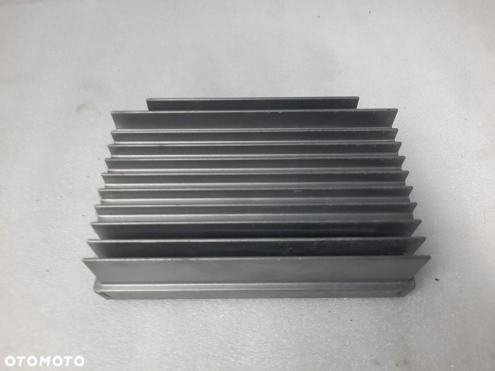 WZMACNIACZ HIFI AUDIO BMW 1 F20 F21 9283505 - 1