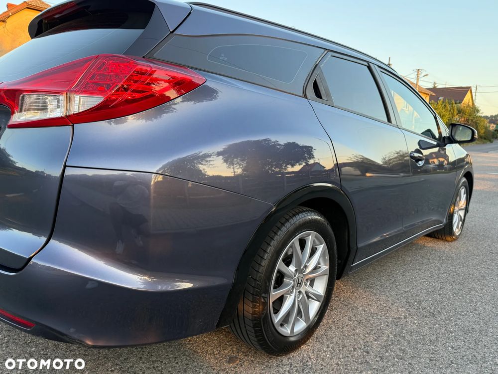 Honda Civic 1.8 Lifestyle - 17