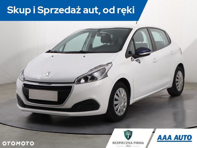 Peugeot 208 - 3