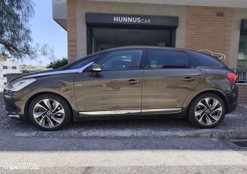 DS DS5 2.0 Hybrid4 Sport Chic - 4