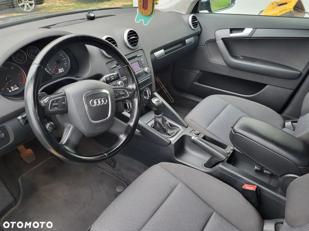 Audi A3 Sportback - 13