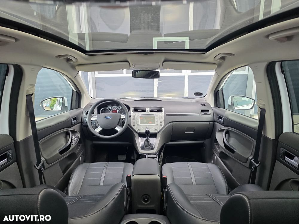 Ford Kuga 2.0 TDCi 4WD Powershift Titanium - 7
