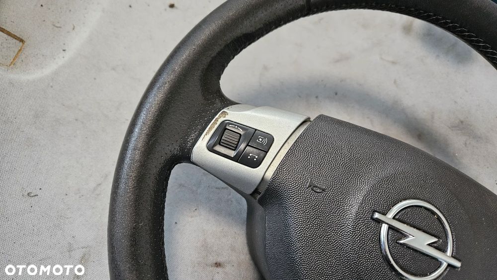 Kierownica multifunkcyjna skórzana airbag Opel Vectra C 2005r - 3