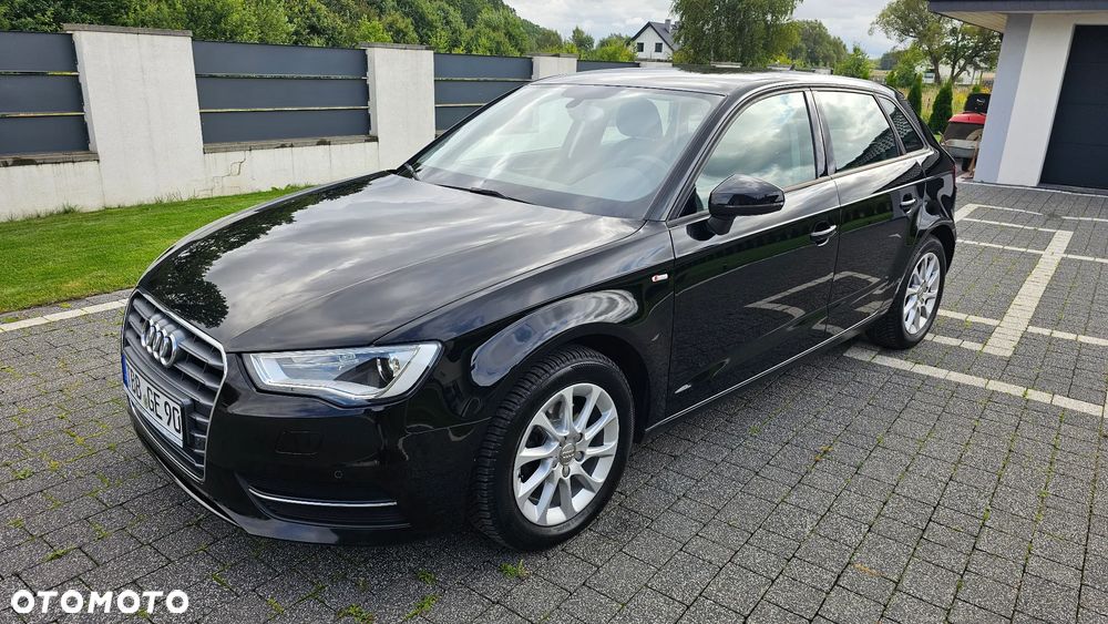 Audi A3 Sportback 2.0 TDI S tronic - 1