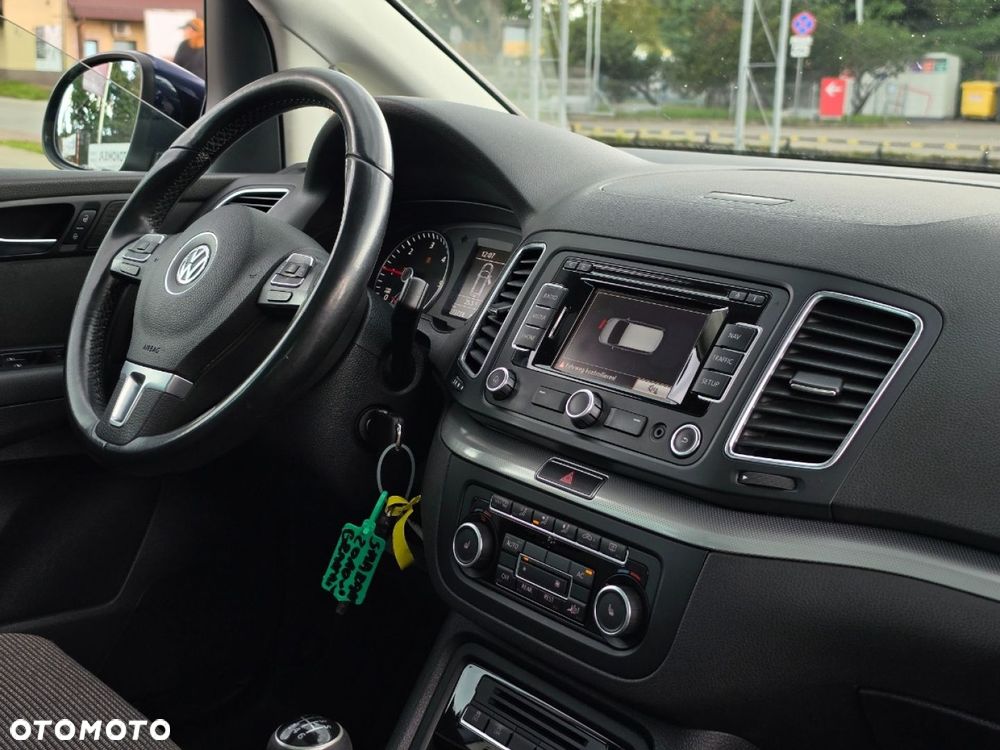 Volkswagen Sharan - 37