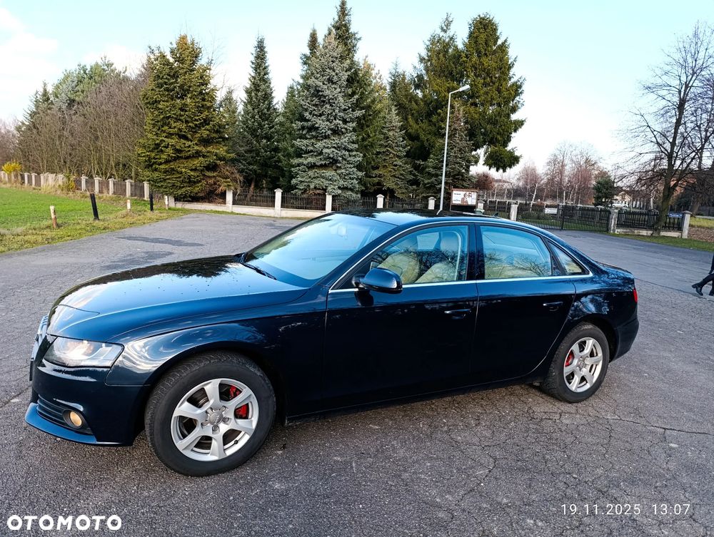 Audi A4 Limousine - 2