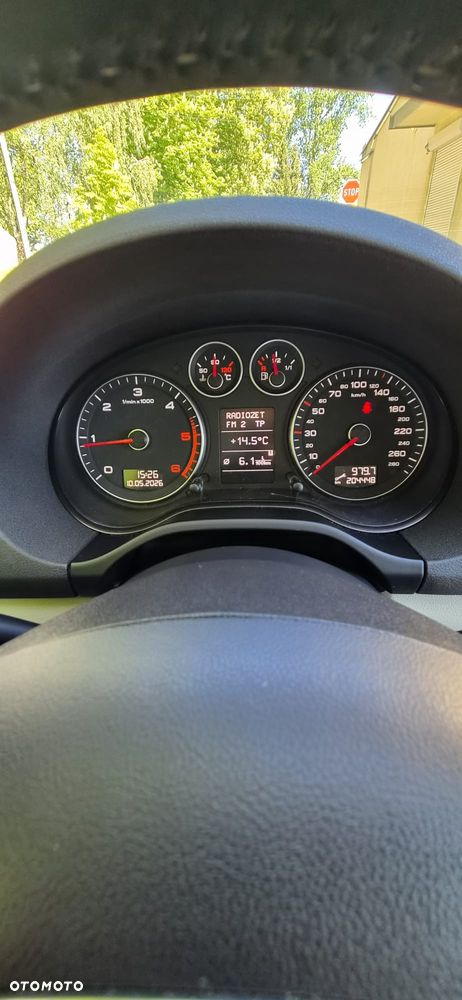 Audi A3 3-drzwiowe 1.6 TDI DPF Attraction - 13