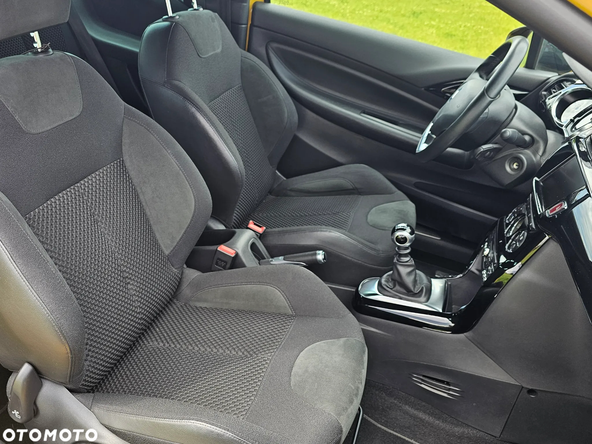 Citroën DS3 1.6 THP SportChic - 12