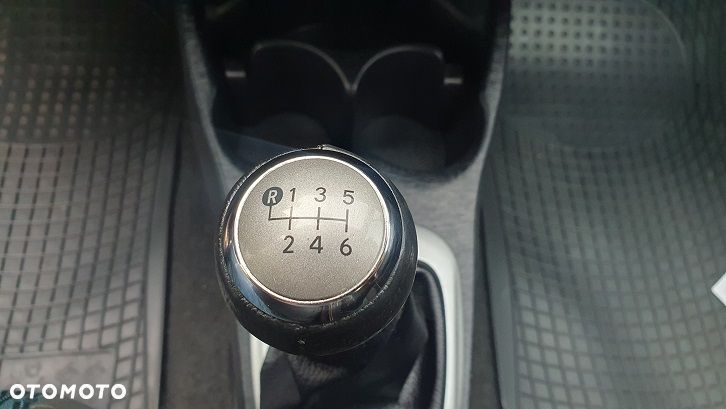 Toyota Yaris 1.4 D-4D Luna EU5 - 20